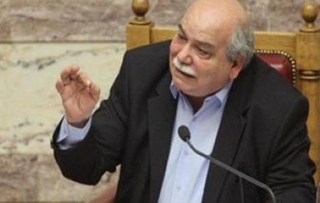 Σκληρή επίθεση Βούτση σε ΝΔ: Ας ανοίξουν τα κιτάπια τους να δουν τις υποθέσεις που θάφτηκαν