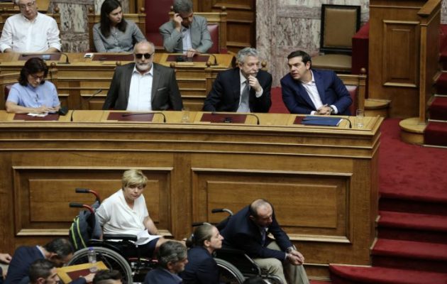 Γιατί βούρκωσε ο πρόεδρος της ελληνικής παραολυμπιακής επιτροπής στη Βουλή