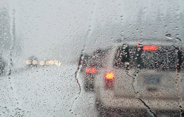 Επιδείνωση του καιρού την Παρασκευή  με ισχυρούς ανέμους και χαλάζι