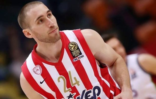 Μόνος στην κορυφή ο Ολυμπιακός, νίκησε 78-67 και την ΑΕΚ