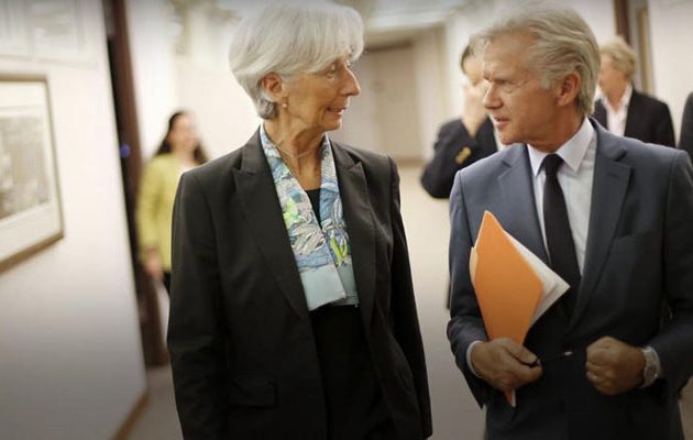 Κάνει πίσω το ΔΝΤ για τα μέτρα για το χρέος