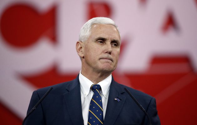 Μάικ Πενς: “Ο τύραννος Κάστρο πέθανε. Μια νέα ελπίδα χαράζει”