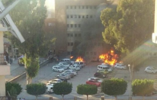 Πανίσχυρη έκρηξη στα Άδανα της Τουρκίας (φωτο + βίντεο)