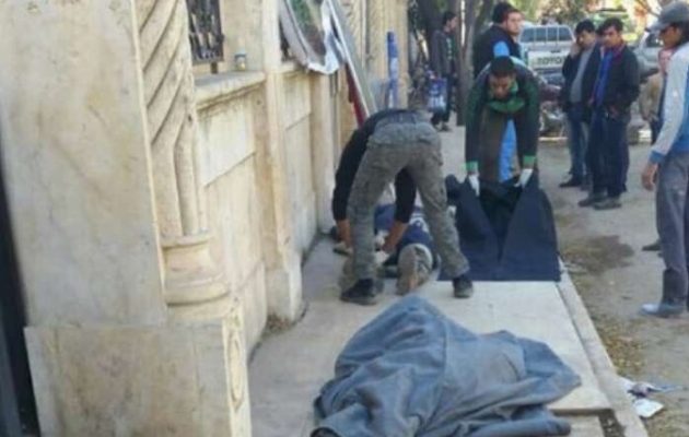 Σκοτώνονται σαν τα “σκυλιά” μεταξύ τους οι τζιχαντιστές στην Αζάζ για τα λεφτά (φωτο)