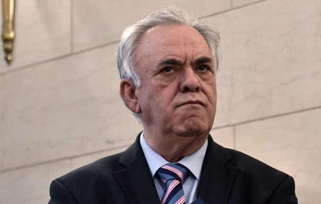 Δραγασάκης: Ο Σταϊκούρας να καταθέσει στη Βουλή τα στοιχεία γύρω από το «μαξιλάρι»