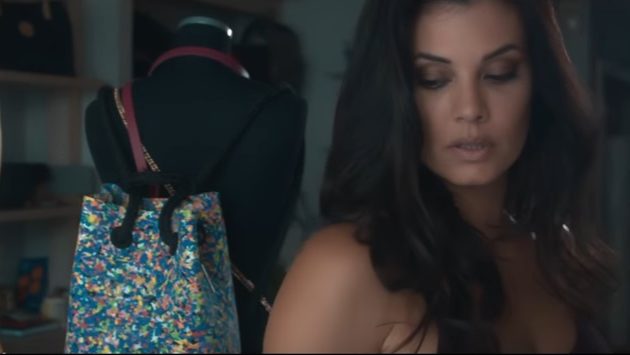 Η Μαρία Κορινθίου “πρωταγωνιστεί” στο βίντεο κλιπ του αντιδήμαρχου Αλεξανδρούπολης