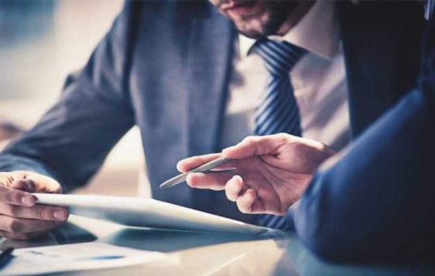 Tι προβλέπει το σχέδιο νόμου για τη λειτουργία επιχειρήσεων – Ποιους κλάδους αφορά