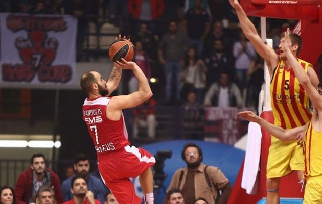 O Oλυμπιακός “πλήγωσε” τον Μπαρτζώκα – Νίκησε την Μπαρτσελόνα με 59 -52