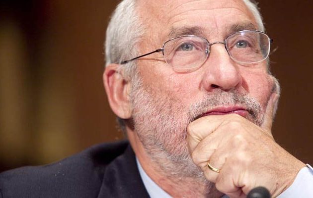 Στίγκλιτς: Η καθυστέρηση αναδιάρθρωσης του χρέους θα κοστίσει και στη Γερμανία