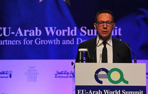 Στουρνάρας: Eπενδυτικές ευκαιρίες και ανάκαμψη από το β’ εξάμηνο του 2016