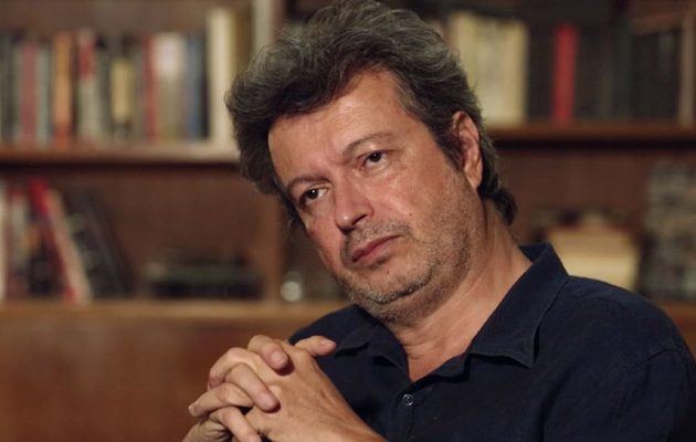 Συνελήφθη ο συγγραφέας και πρώην βουλευτής Πέτρος Τατσόπουλος