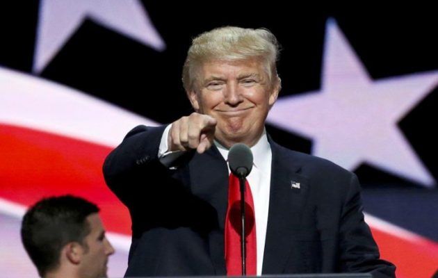 Επική δήλωση Τραμπ: Οι Ρεπουμπλικάνοι είναι οι πιο χαζοί ψηφοφόροι στη χώρα