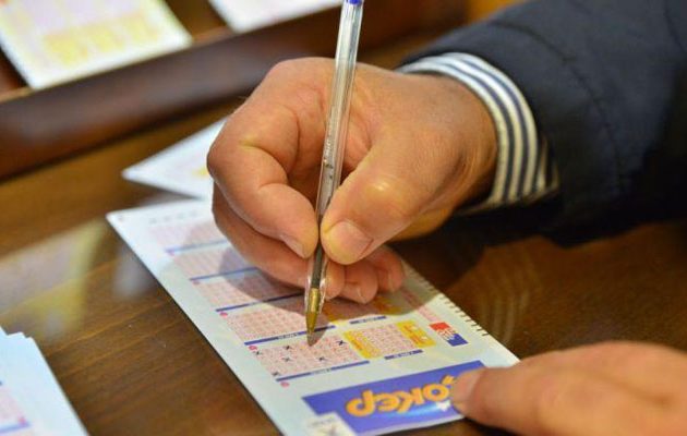 Ένας υπερτυχερός κέρδισε 13,8 εκατ. ευρώ στο Τζόκερ!