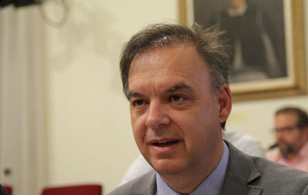 Λιαργκόβας:  Γιατί απέτυχαν τα μνημόνια στην Ελλάδα