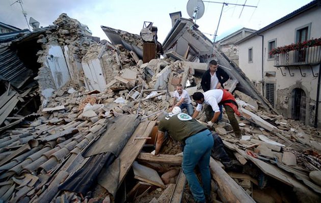 Σεισμολόγος: Δεν αποκλείουμε νέους σεισμούς μεγάλης έντασης στην Ιταλία