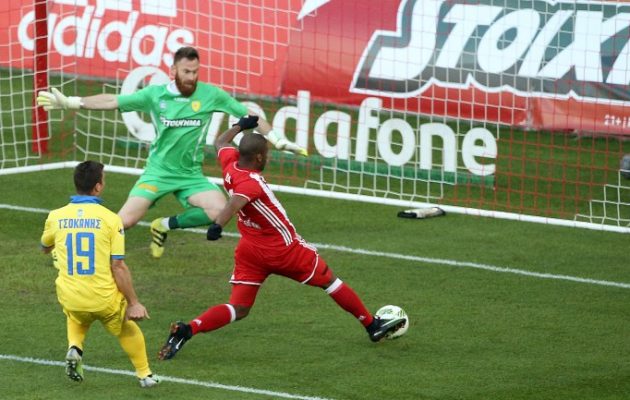 Ο Ολυμπιακός νίκησε 3-1 τον Παναιτωλικό, αλλά δεν …έπεισε