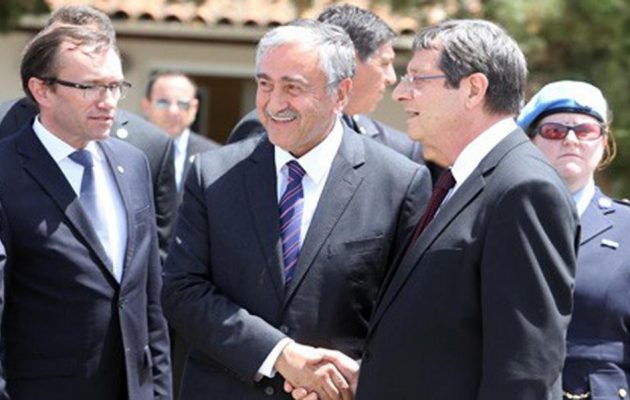 Κυπριακό: Αρχίζουν και πάλι οι διαπραγματεύσεις