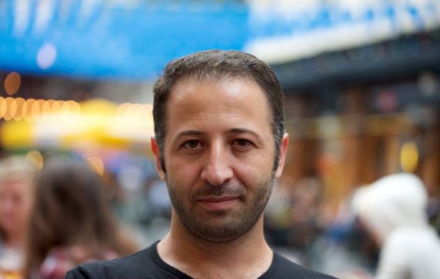 Η Ιντερπόλ συνέλαβε δημοσιογράφο στις Βρυξέλλες επειδή το ζήτησε ο Ερντογάν