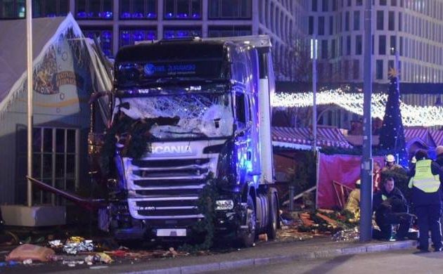 Ελεύθερος ο Πακιστανός ύποπτος που είχε  συλληφθεί για την επίθεση στο Βερολίνο