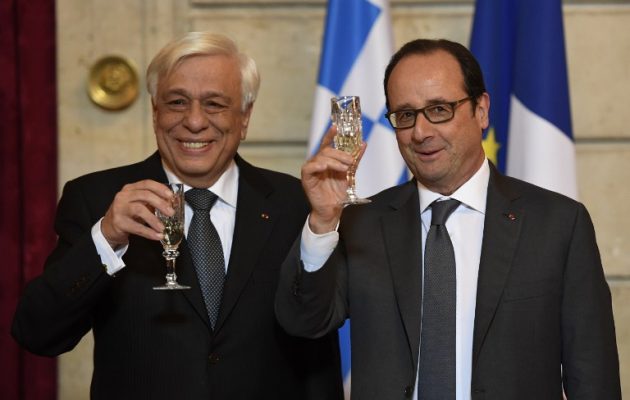 Ολάντ: Η Ευρώπη πρέπει να τηρήσει της δεσμεύσεις της απέναντι στην Ελλάδα