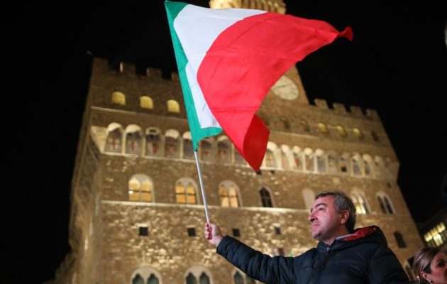 Τα τρία σενάρια για την επομένη του “ΟΧΙ” στην Ιταλία – Τι θα γίνει