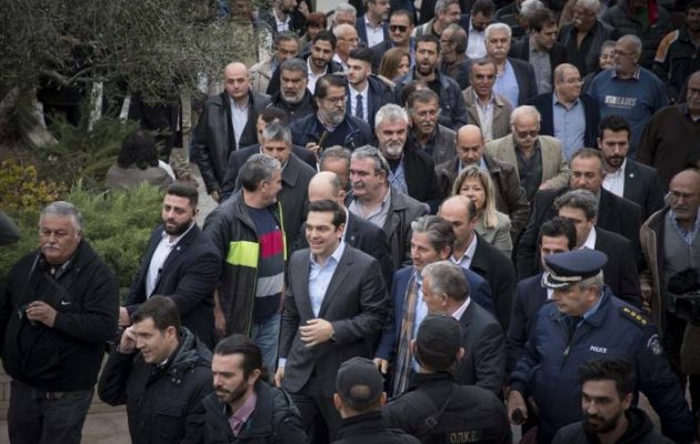 Τσίπρας από Κρήτη: Βασικό μας μέλημα η στήριξη των αγροτών (φωτο)