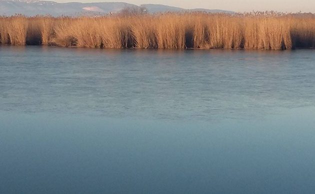 Πάγωσε η Λίμνη των Ιωαννίνων (φωτο)