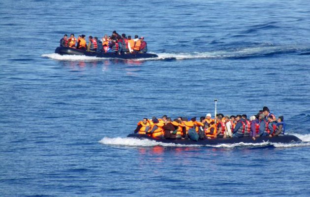 Διασώθηκαν χίλιοι μετανάστες στα ανοιχτά της Λιβύης – Μια γυναίκα νεκρή