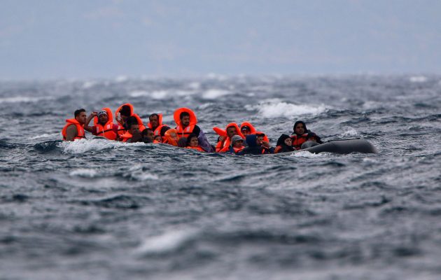 Τραγωδία ανοιχτά της Λέσβου – Ναυάγιο με νεκρούς πρόσφυγες