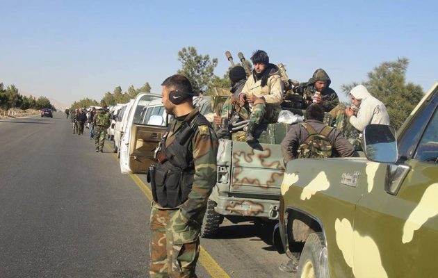 Ο συριακός στρατός προσπαθεί να στήσει αμυντική γραμμή δυτικά της Παλμύρας