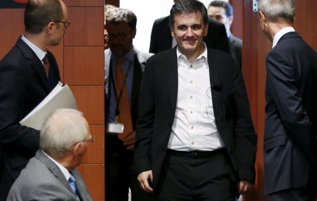 Μπαράζ συναντήσεων Τσακαλώτου με Σόιμπλε και Λαγκάρντ στην Ουάσιγκτον