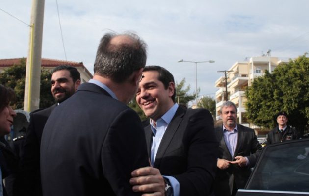 Στο 1ο Ειδικό Σχολείο Καλαμάτας ο Αλέξης Τσίπρας