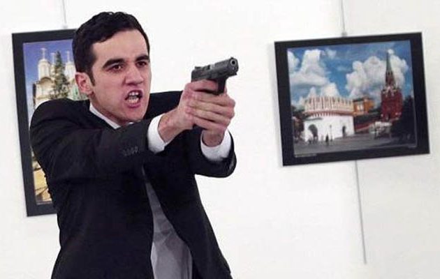 Ο δολοφόνος του Ρώσου Πρέσβη πληρωνόταν από το κόμμα του Ερντογάν