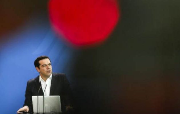 Γιατί το Politico χαρακτηρίζει επιδέξια και πονηρή κίνηση τις εξαγγελίες Τσίπρα