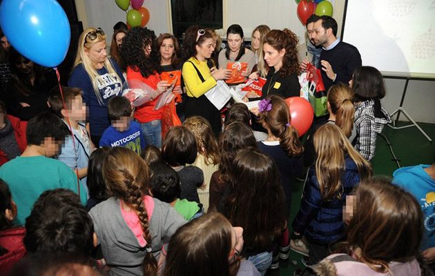 Tα ευχοστολίδια του ΟΠΑΠ έκαναν πραγματικότητα 4.444 χριστουγεννιάτικες παιδικές ευχές (φωτο)