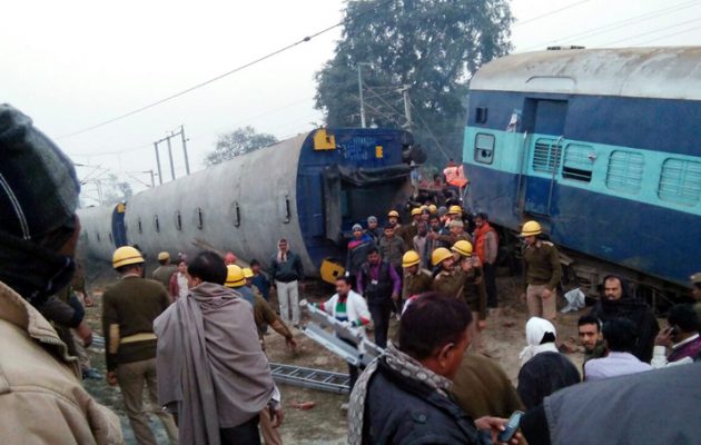 Ινδία: Εκτροχιασμός τρένου – 23 νεκροί και 100 τραυματίες