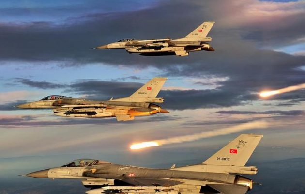 Νέες τουρκικές προκλήσεις: Εννέα παραβιάσεις του εθνικού εναέριου χώρου από οκτώ F-16
