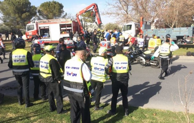 Ιερουσαλήμ: Τρομοκρατική επίθεση με φορτηγό σε πλήθος – 4 νεκροί και 15 τραυματίες