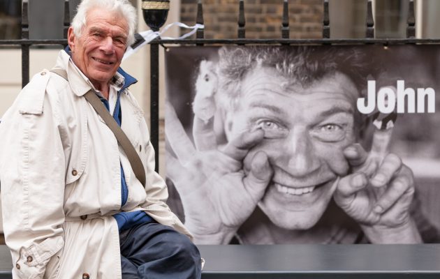 Πέθανε ο πολυβραβευμένος Βρετανός συγγραφέας Τζον Μπέρτζερ