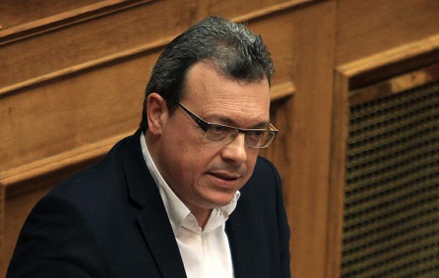 Φάμελλος: Ο Μητσοτάκης αρνήθηκε συζήτηση στη Βουλή για τις πυρκαγιές – Μεγάλες ευθύνες