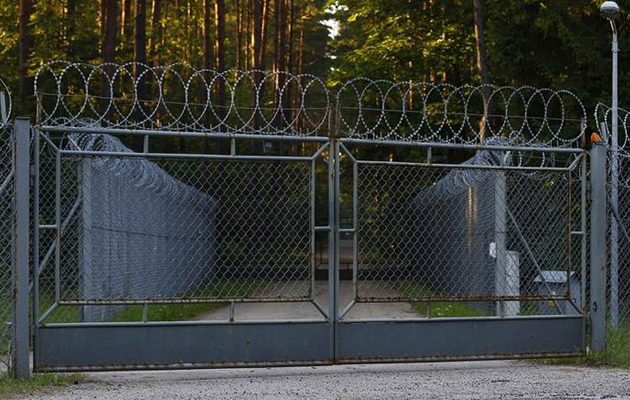 O Tραμπ σχεδιάζει να ανοίξει ξανά τις μυστικές φυλακές της CIA