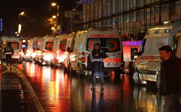 Μακελειό στην Κωνσταντινούπολη – Ένοπλοι επιτέθηκαν σε κλαμπ – Δεκάδες θύματα