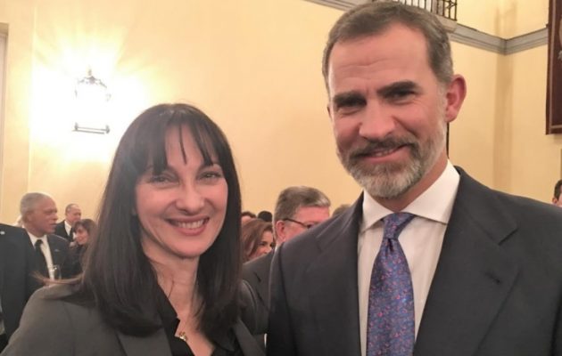Με τον βασιλιά της Ισπανίας η Έλενα Κουντουρά στο Palacio Del Prado