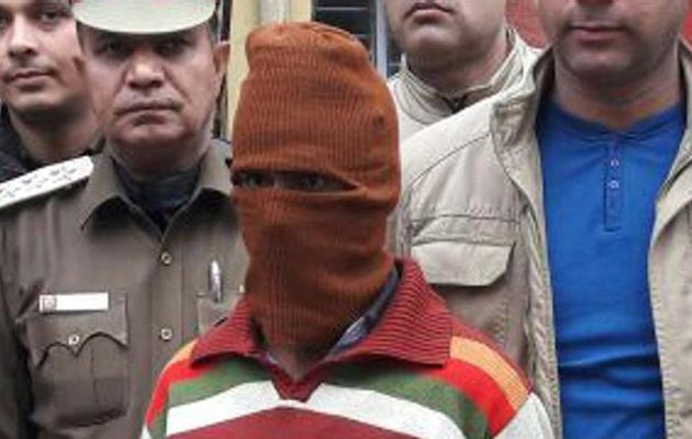 38χρονος Ινδός, πατέρας πέντε παιδιών, βίασε πάνω από 700 κοριτσάκια (βίντεο)