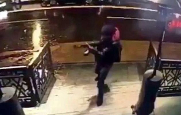 Ο φερόμενος ως μακελάρης του κλαμπ Reina στην Πόλη τώρα τα αρνείται όλα: «Δεν ήμουν ο μόνος με όπλο»