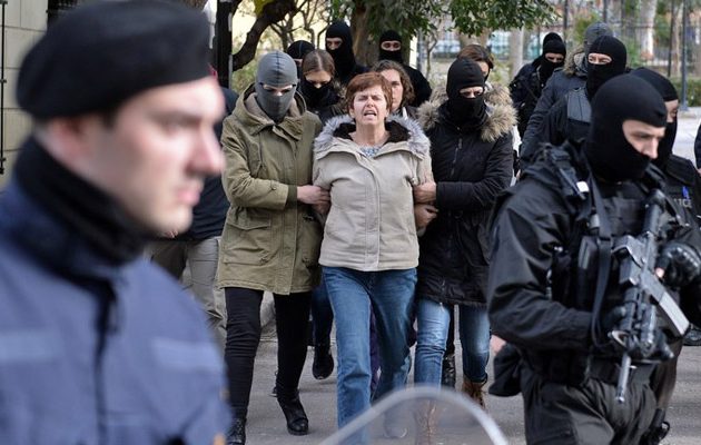 Tα όπλα που βρέθηκαν στη γιάφκα της Ρούπα στην Ηλιούπολη (φωτο)