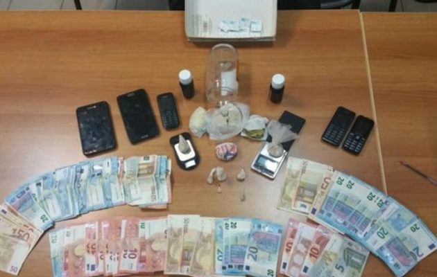 Συνελήφθησαν πριν «σπρώξουν» ηρωίνη και μεθαδόνη στο Ηράκλειο