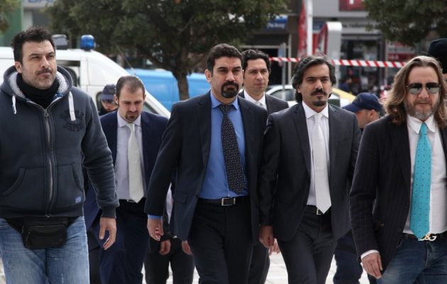 Απόφαση του Πρωτοδικείου: Παραμένουν κρατούμενοι οι οκτώ Τούρκοι ικέτες