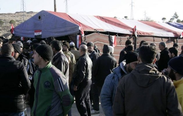 300 τζιχαντιστές παραδόθηκαν στον συριακό στρατό κοντά στις πηγές νερού της Δαμασκού