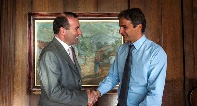 Δημοψήφισμα στα Σκόπια: Ο Ντόουλ αδειάζει Βέμπερ, που στηρίζει Μητσοτάκη